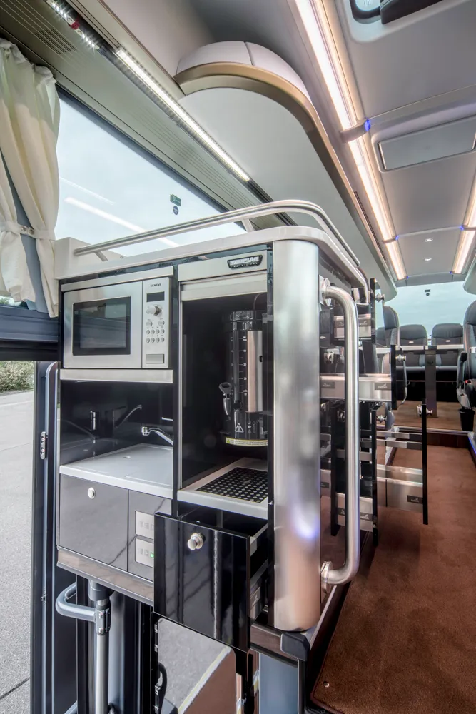 VIP-Busse von Lagobus – Foto 8